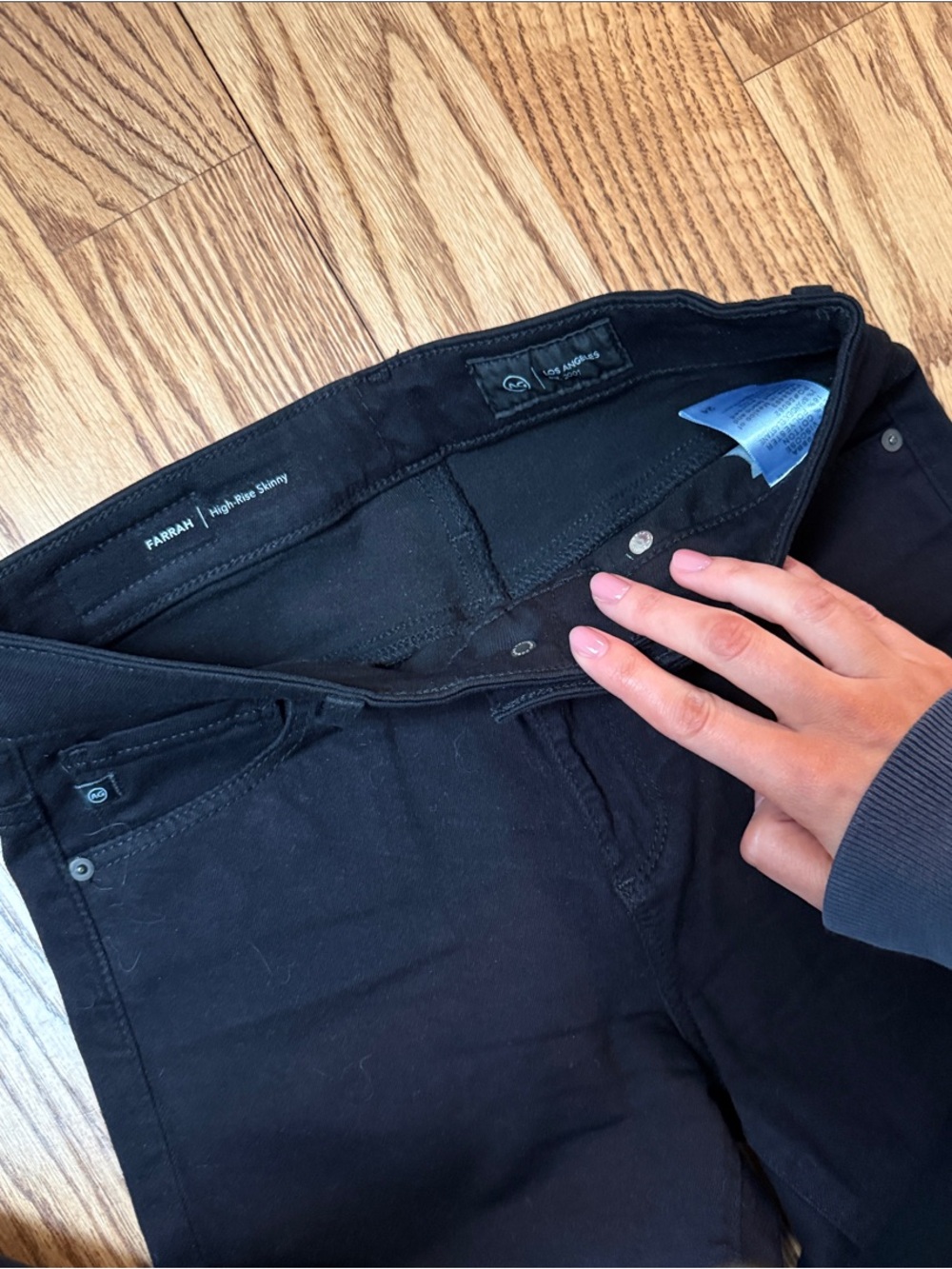 AG Los Angeles black Farrah high rise skinny jeans - Picture 2 of 3